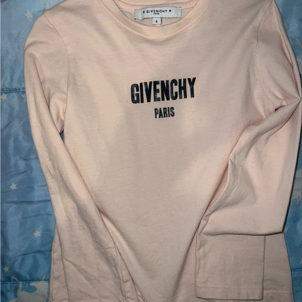 Girl pink givenchy